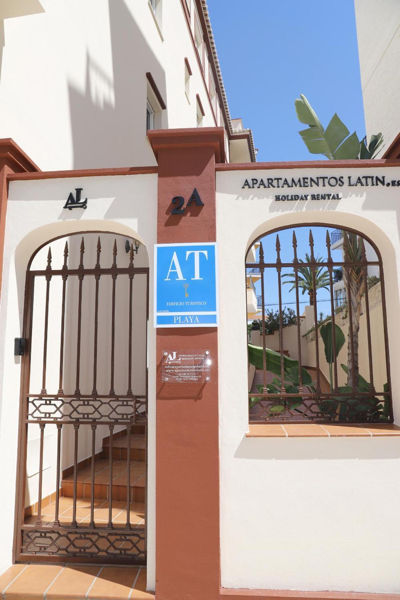 Apartamentos Latin ネルハ エクステリア 写真