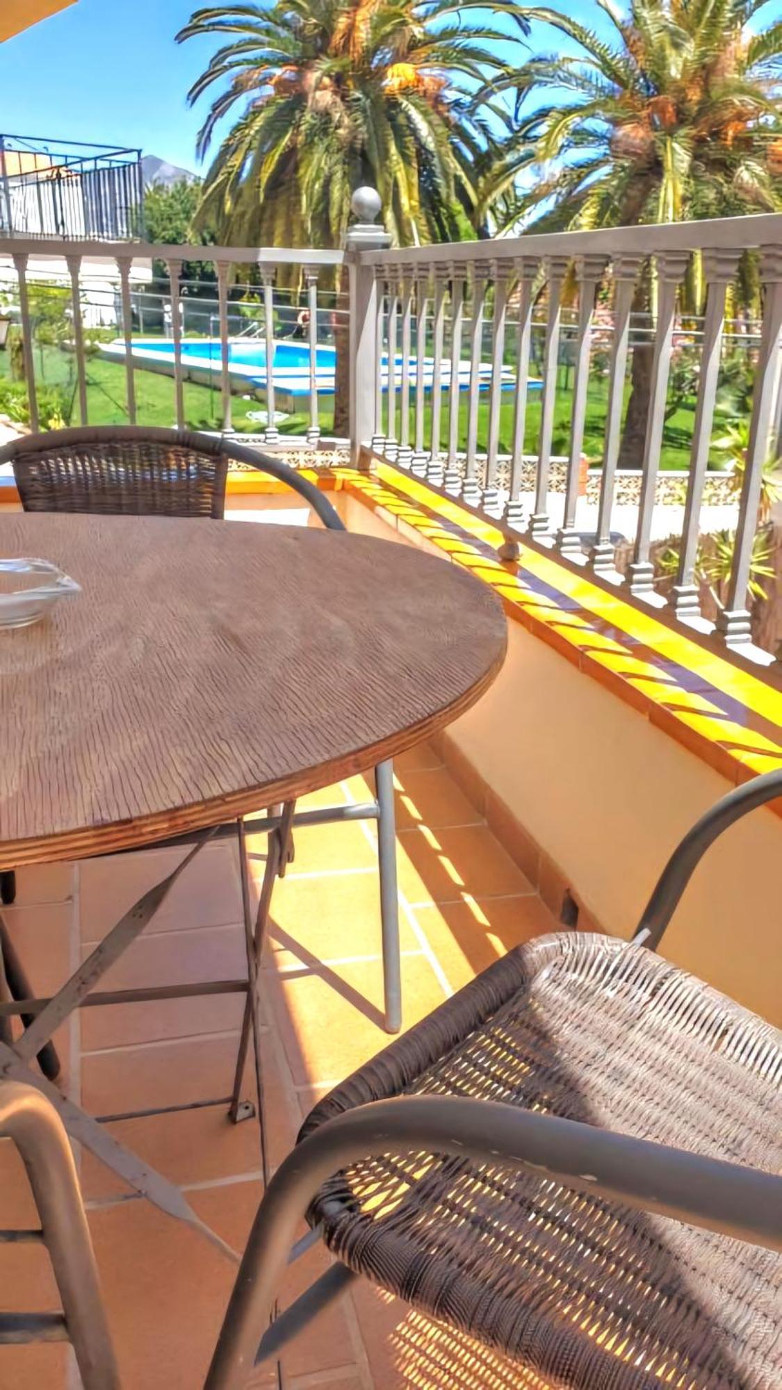 Apartamentos Latin ネルハ エクステリア 写真